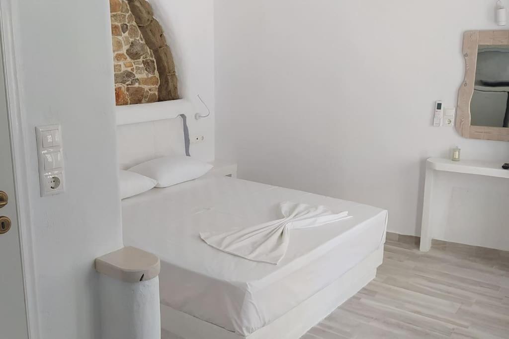 הוילה Naxos City Naxion Esti - Διαμονή Στην Παλιά Χώρα Της Νάξου מראה חיצוני תמונה